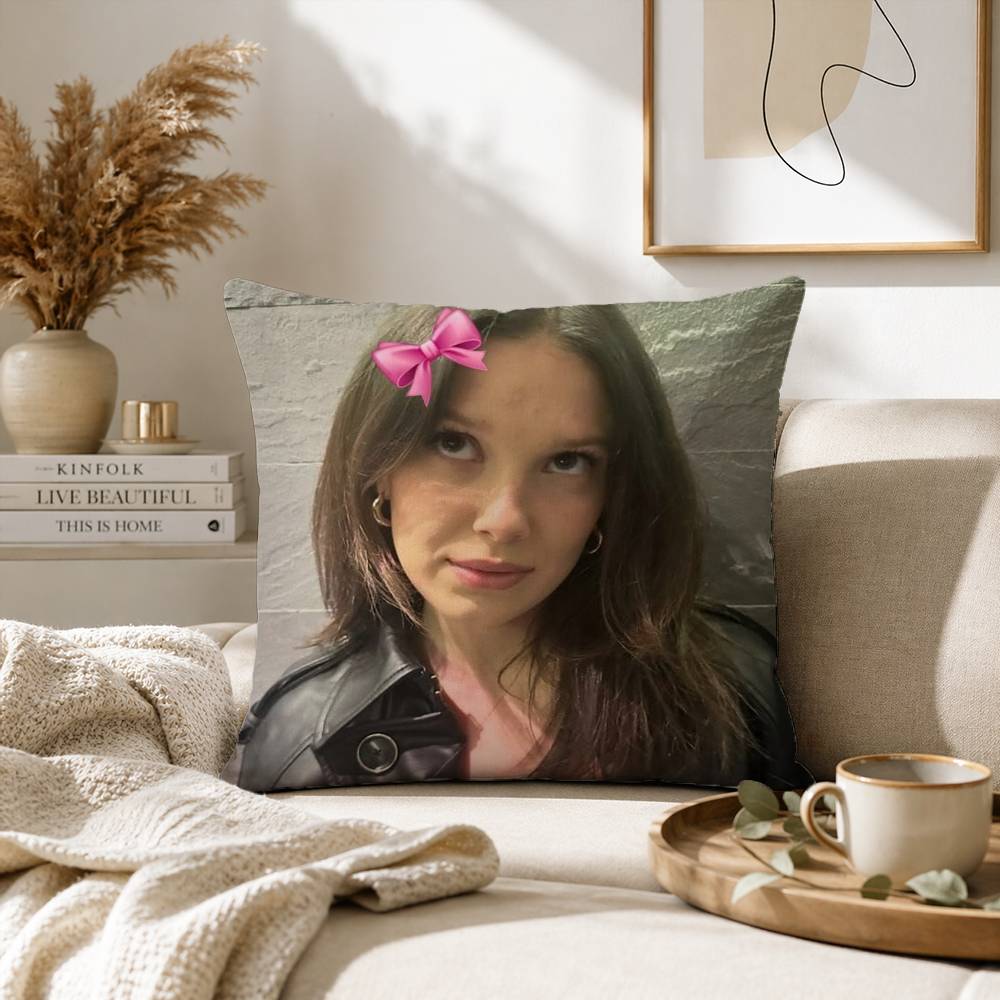 Millie Bobby Brown – taie d'or - Recliner Sofa Cover avis et prix